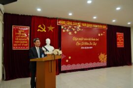 Ms. Nguyễn Thị Yến – Industrial Property Representative of Tue Phong attended the meeting with retired officials of the National Office of Intellectual Property